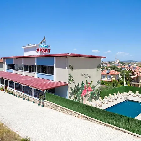 Aparthotel Indag Aile 3*