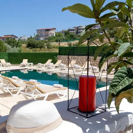 Indag Aile Apartahotel 3*