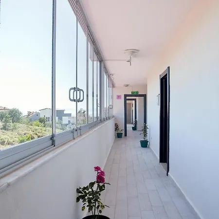 Indag Aile Aparthotel