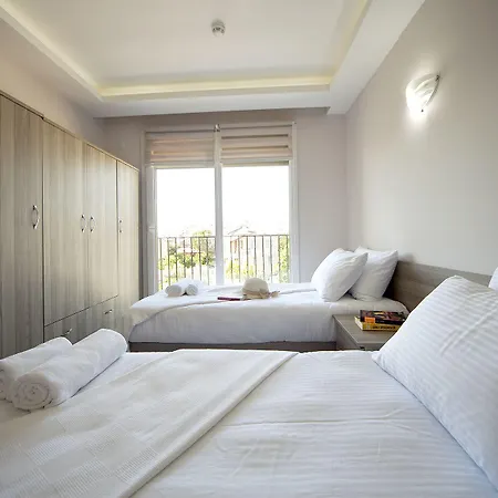 Indag Aile Aparthotel 3*